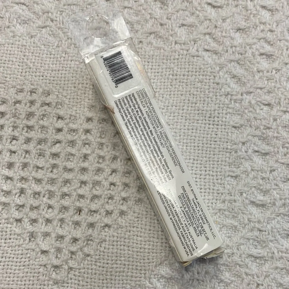 NEW Jaclyn Cosmetics Correcting Concealer (RICH NEUTRAL)